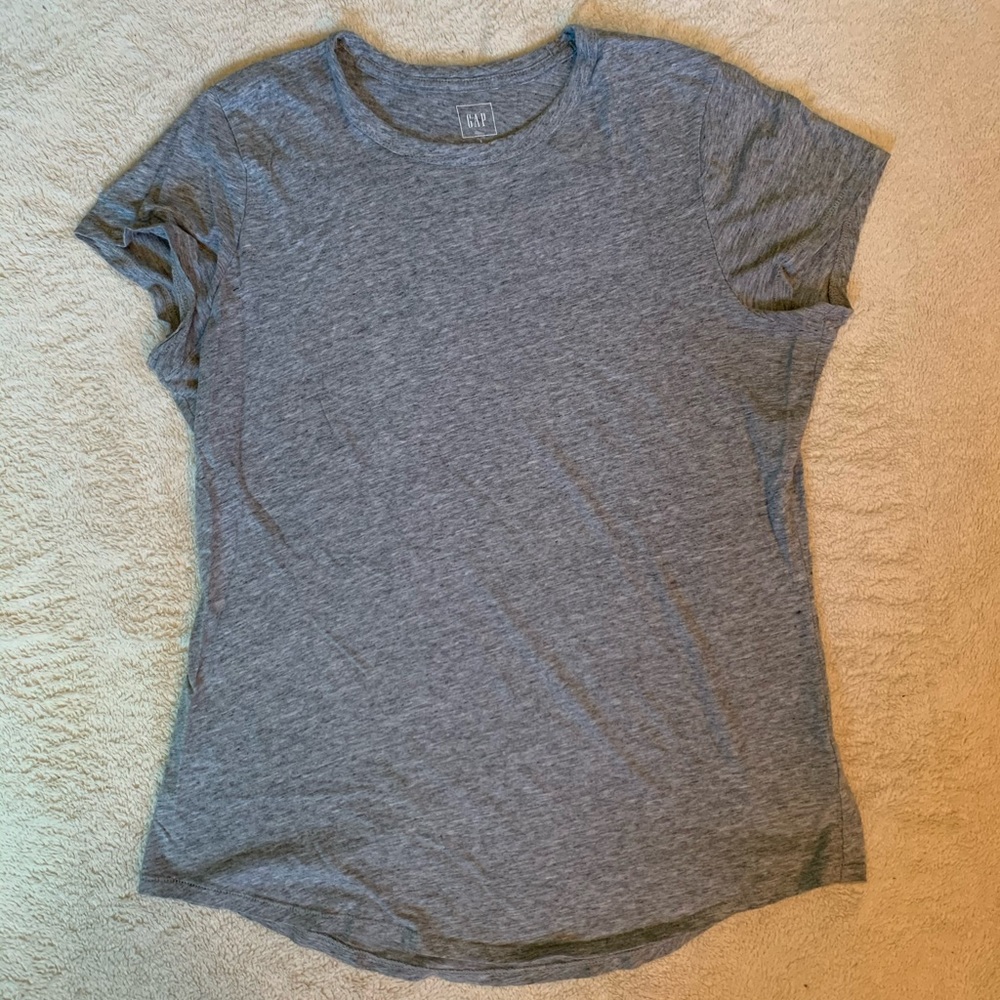 Gap Tee